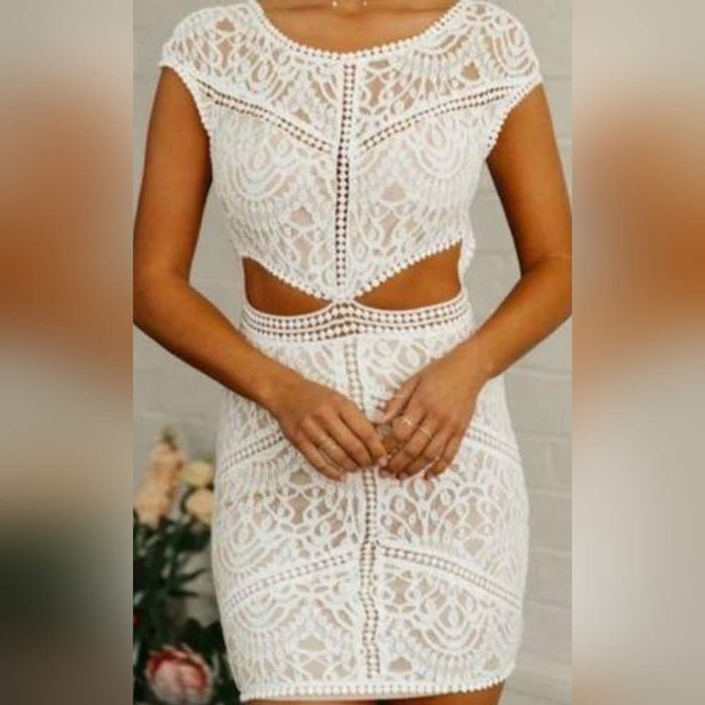 Women's Chicme White Cutout Lace Sleeveless Mini Dress Size Small